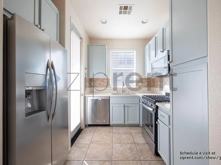 1653 Sourwood Pl — Photo 9