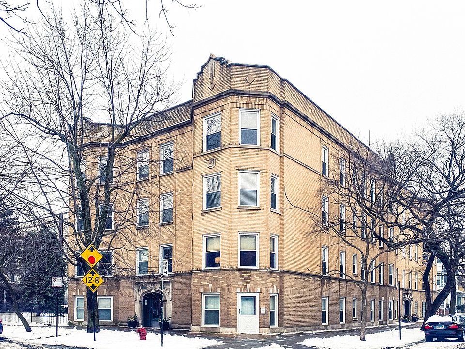 1st image of 1425 W Pratt Blvd #3W