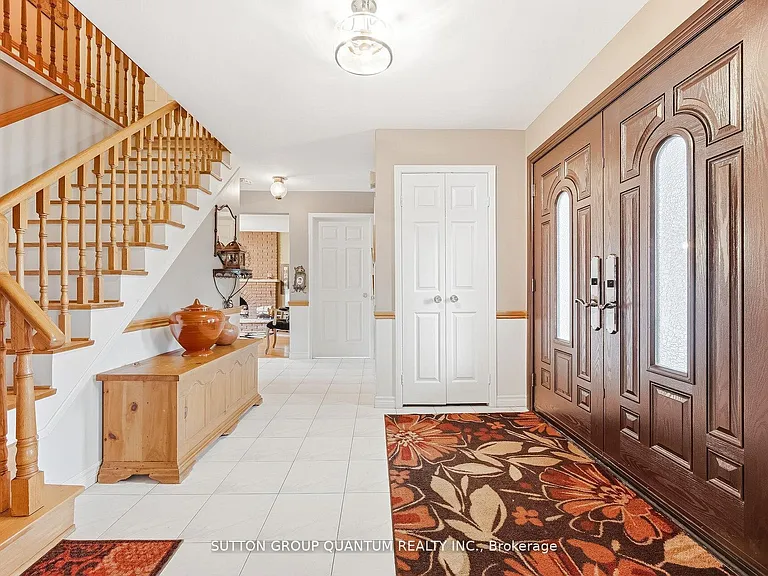 1511 Ifield Rd — Photo 5