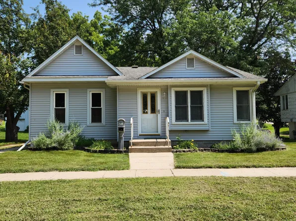 216 Carroll St, Boone, IA 50036