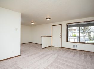 1828 NE Schuyler St, Portland, OR 97212