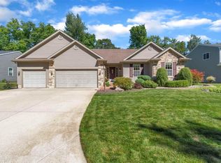26617 Durness Woods Dr, South Bend, IN 46628