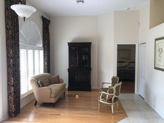 3rd image of 1570 Banana Dr