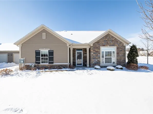 3278 Abbey Rd, Canandaigua, NY 14424