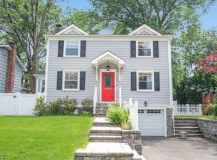 22 University Ave, Chatham, NJ 07928