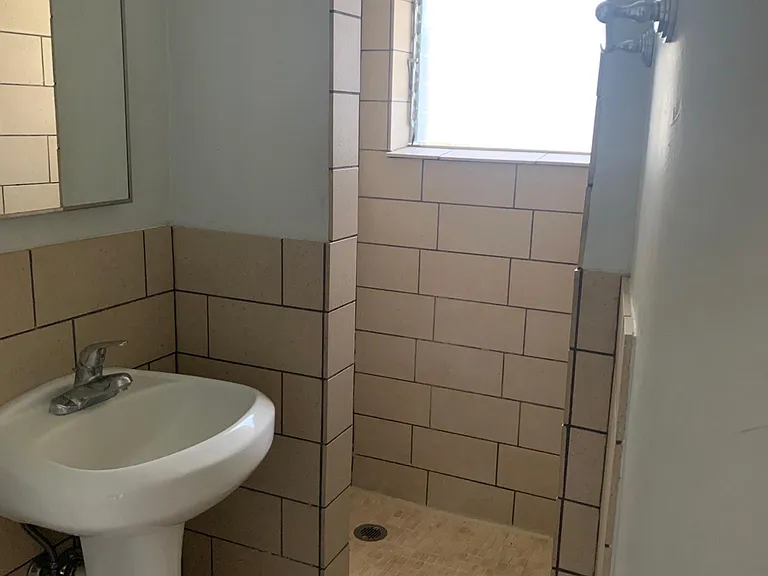1821 Lipeepee St #302 — Photo 10