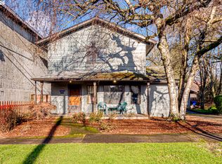 203 Columbia St, Kelso, WA 98626