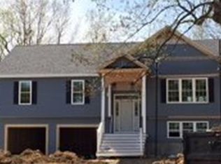 16 Karal Dr, Framingham, MA 01701