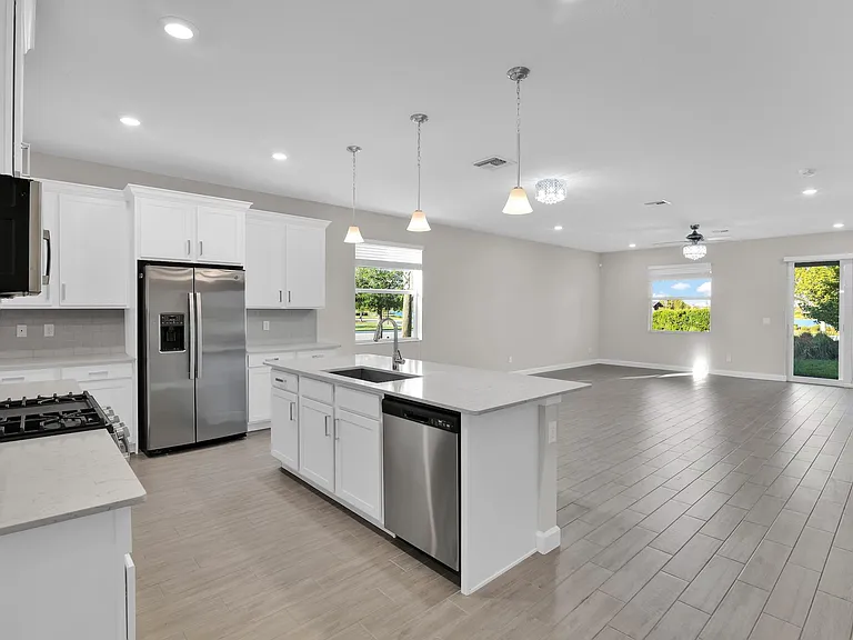 1168 Sterling Pine Pl — Photo 3