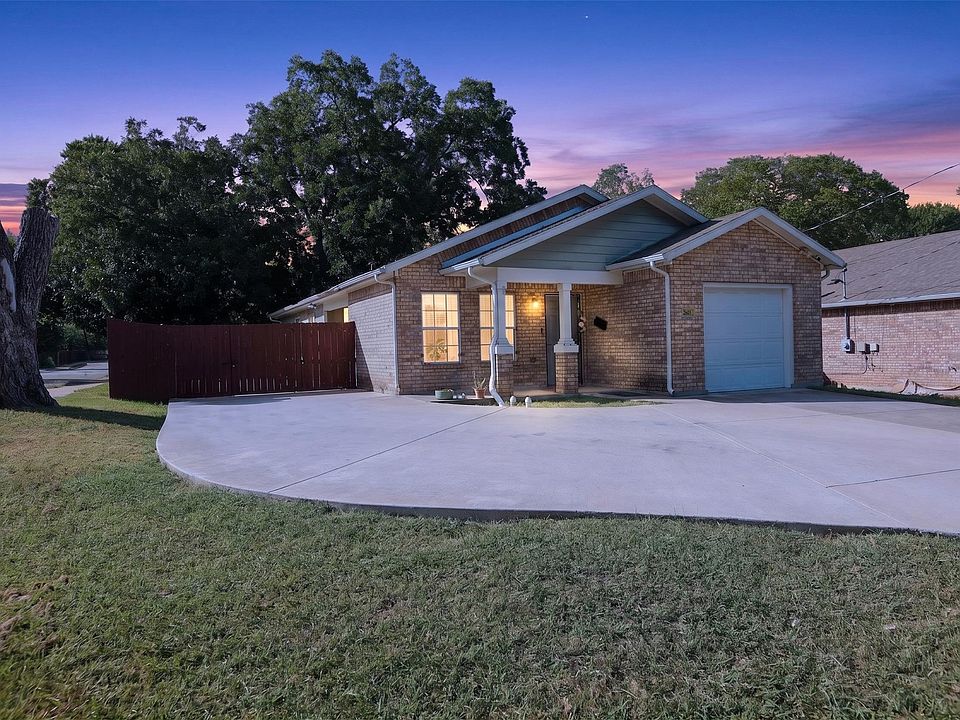1st image of 2603 Custer Dr