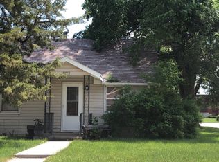 802 E H St, North Platte, NE 69101