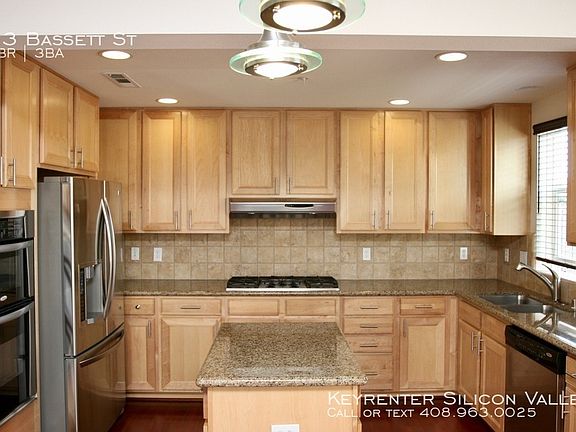 4th image of 73 Bassett St
