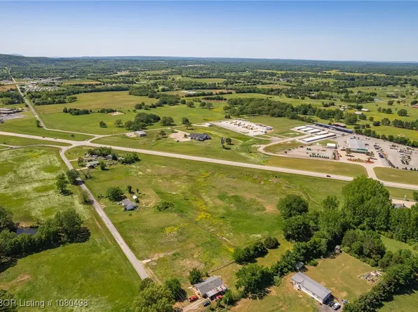 20310 290th St, Poteau, OK 74953