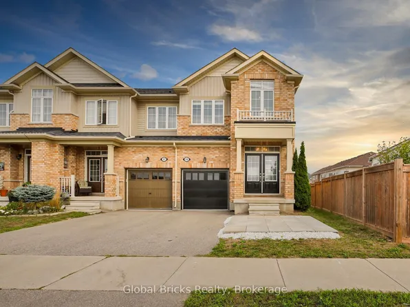 15 Hartley Ave, Brant, ON N3L 0G9