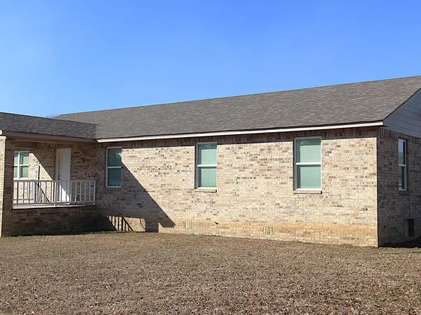 602 W Avenue A, Hooks, TX 75561