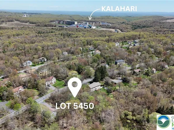 5450 Sullivan Trl, Long Pond, PA 18334