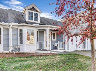 7 Strawberry Ln #C, Hudson, MA 01749