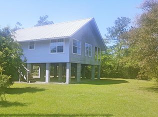 5081 E Midway Dr, Pass Christian, MS 39571