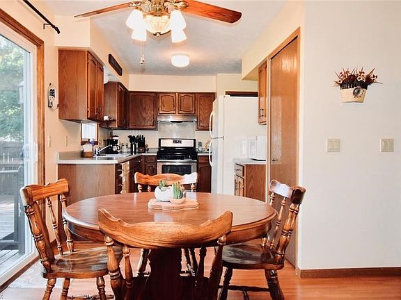 The 15x7 eat-in kitchen provides ample space for extra dining. The sliding doors lead out to the patio and were replaced two yea