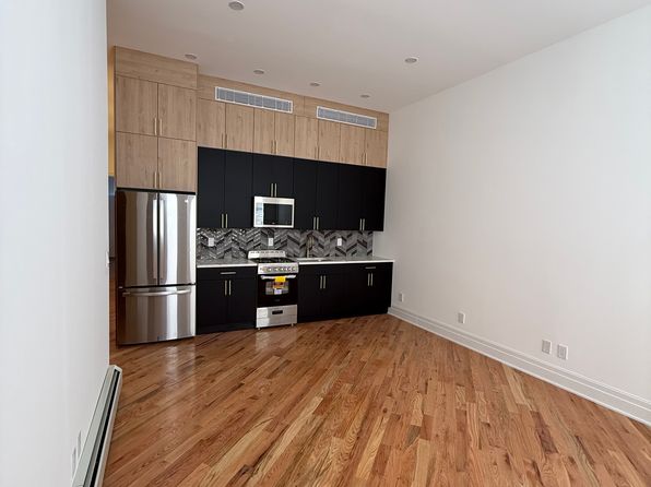 695 Elm St APT 1