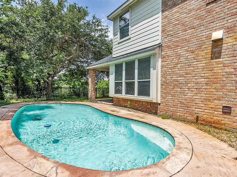 5307 Riverstone Crossing Dr — Photo 25