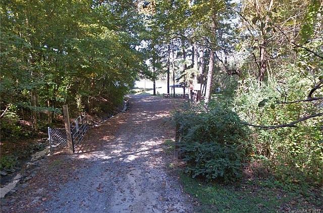 2nd image of 7032 Pear Tree Rd