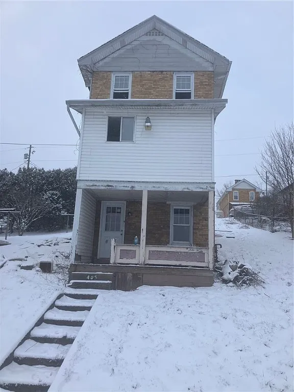 405 3rd St photo 1