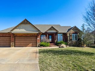 1606 N Lakeside Ct, Andover, KS 67002
