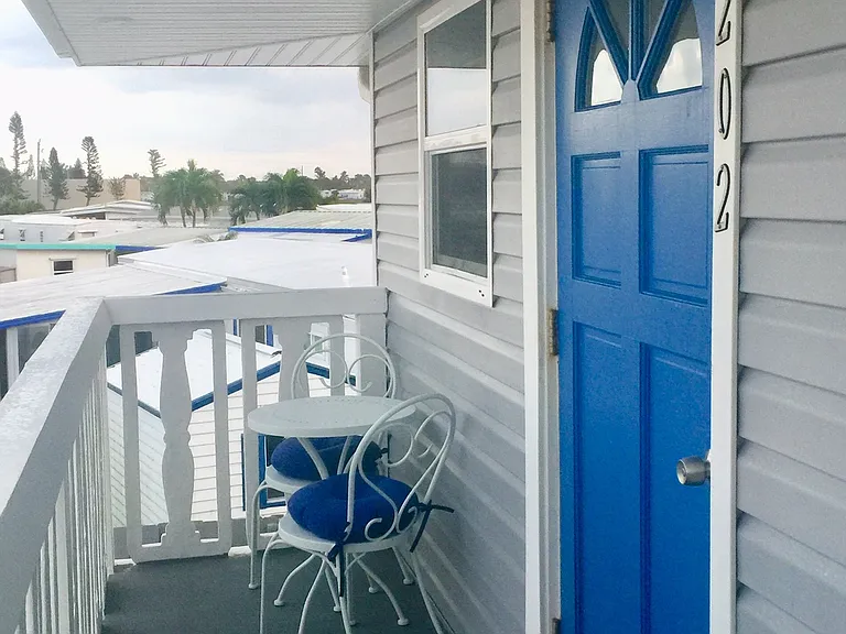 444 Norwich Ln #202 — Photo 3