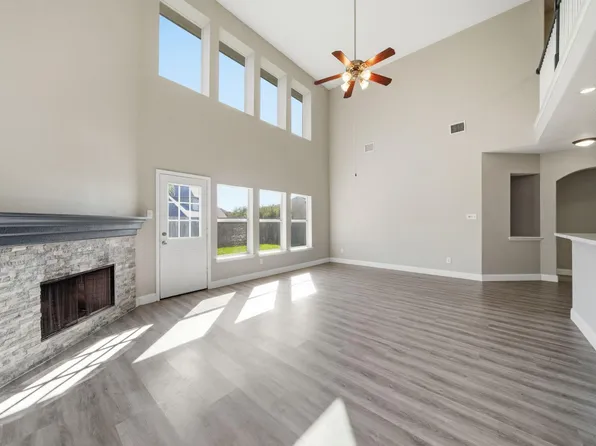 2810 Lockeridge Pines Dr, Spring, TX 77386