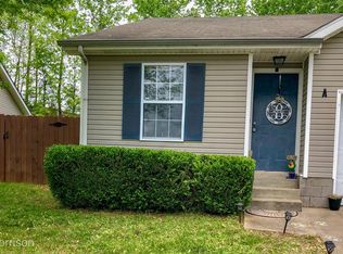 272 Executive Ave, Clarksville, TN 37042