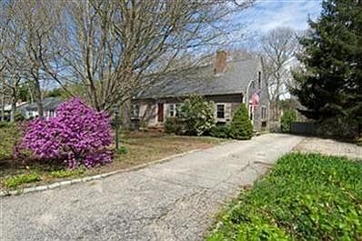 2nd image of 18 Goldenrod Ln