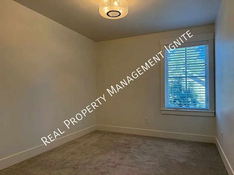 2242 NW Reserve Camp Ct — Photo 14