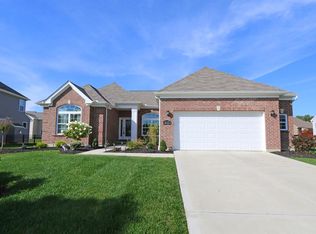 4115 Roland Creek Dr, Cincinnati, OH 45245