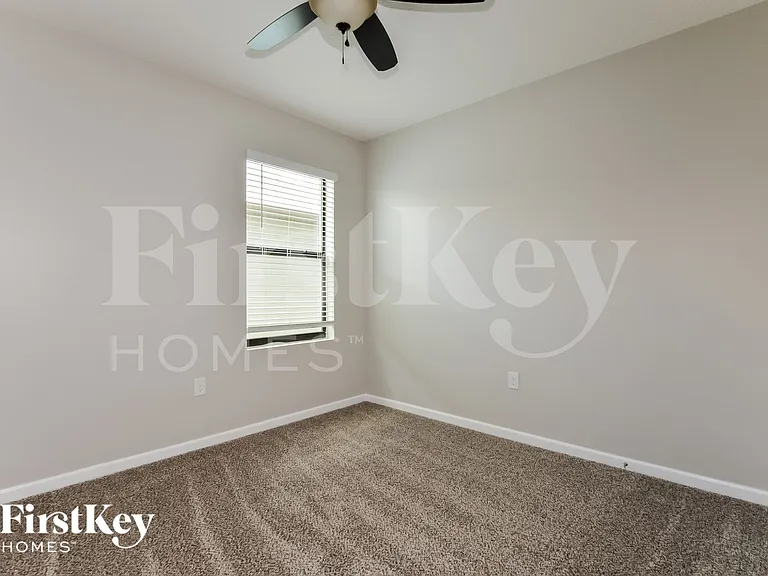 3738 Loggerhead Ln — Photo 11