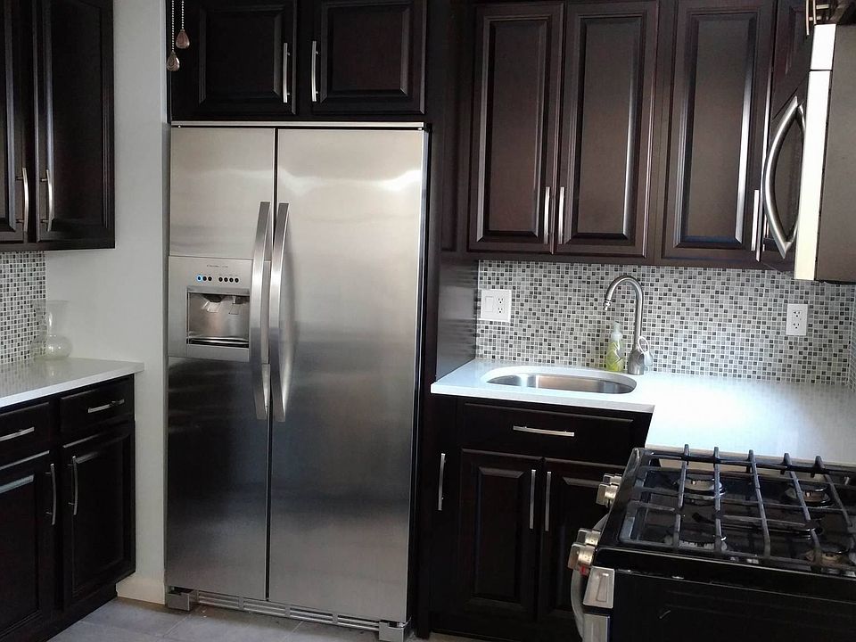 1st image of 79 Beale Ave