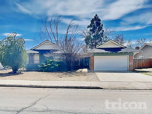 1645 Vance Way Photo 1