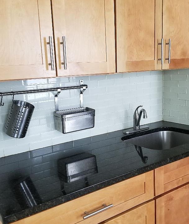 Granite counter top kitchen