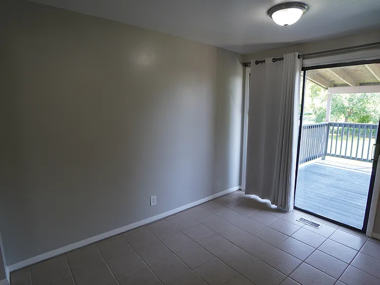 2448 N 720 W — Photo 10