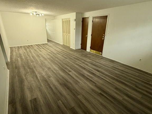 3rd image of 369 Shields Rd #1