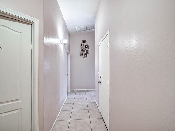 5th image of 3721 S 99th Dr