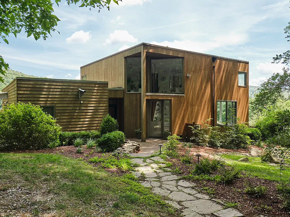 194 Pleasant Ridge Rd