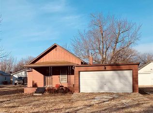 829 7th Ave, Fairmont, NE 68354