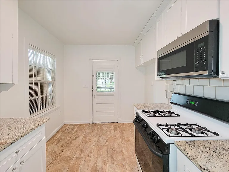 2816 Elser St — Photo 13