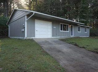 1942 SW Galley Ct, Lincoln City, OR 97367