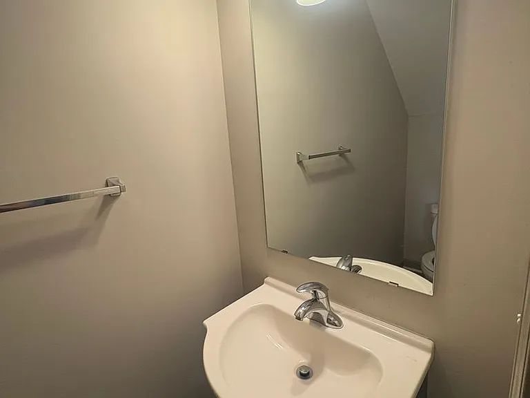 110 Audley Ct — Photo 55