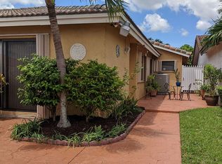 1130 SW 136th Pl, Miami, FL 33184