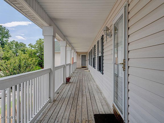 4th image of 1410 Willoughby Park Court #G