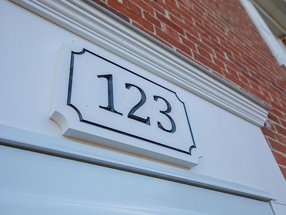 3rd image of 123 E Selby Blvd