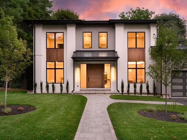 25 Lovett Rd, Newton Center, MA 02459